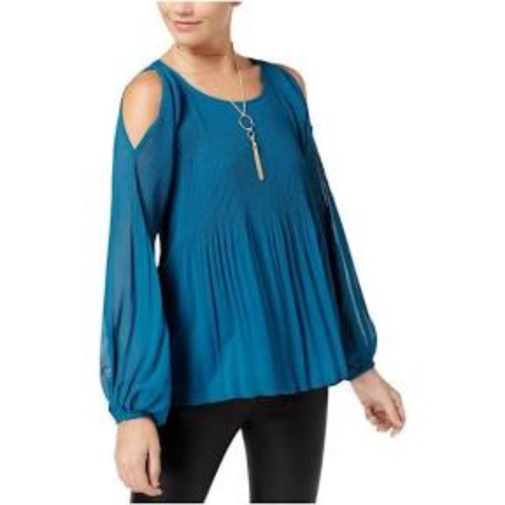 One Hart Juniors Pleated Cold-Shoulder Blue sizeM